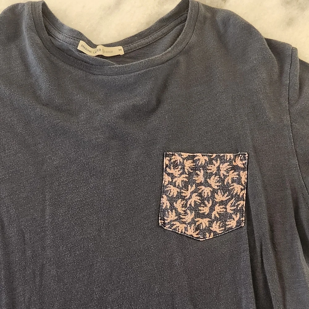 Marine Layer Blue Tee With Palm Tree Pocket Women's Size Medium - Picture 5 of 7